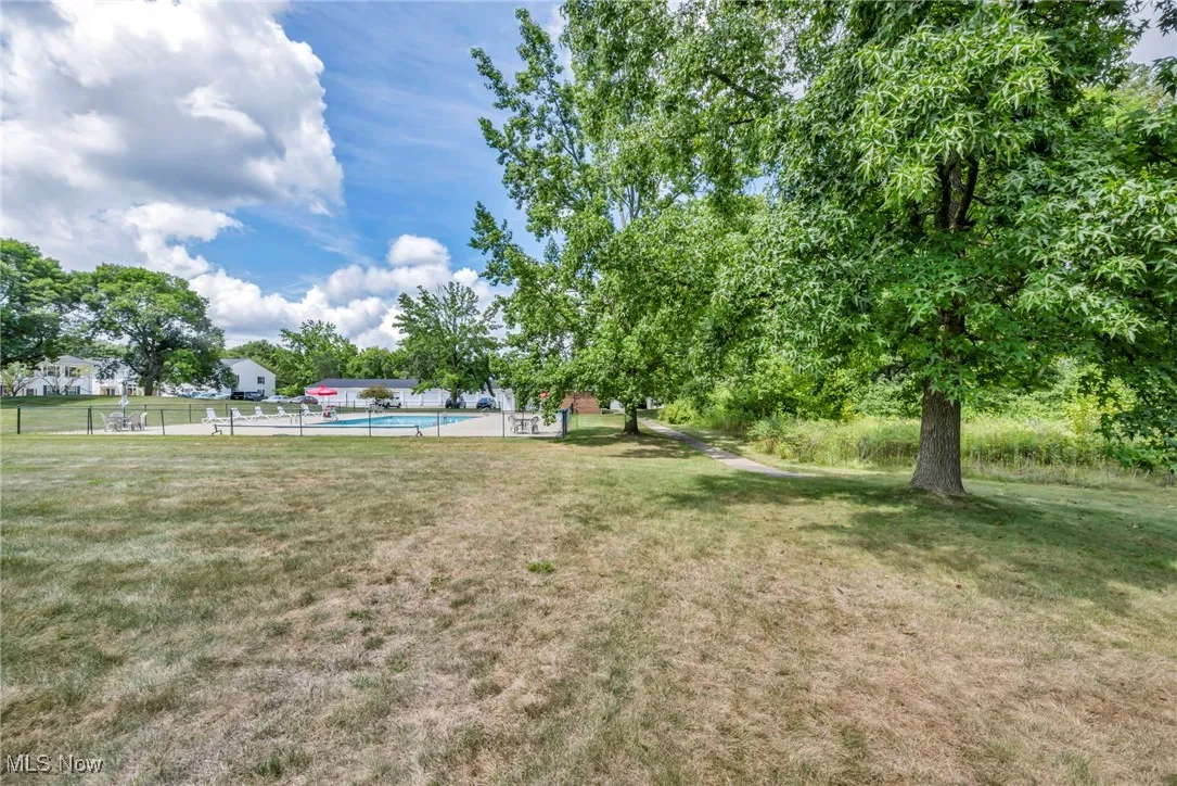 8883 Holly Lane # 32, Olmsted Falls, Ohio 44138,MLS Now Listing ID