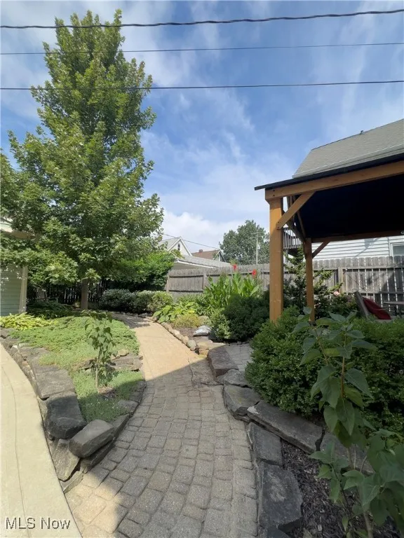 1622 Parkwood Road, Lakewood, Ohio 44107,MLS Now Listing ID