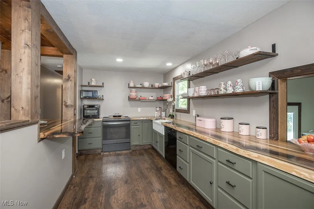 7616 Spencer Road, Homerville, Ohio 44235,MLS Now Listing ID