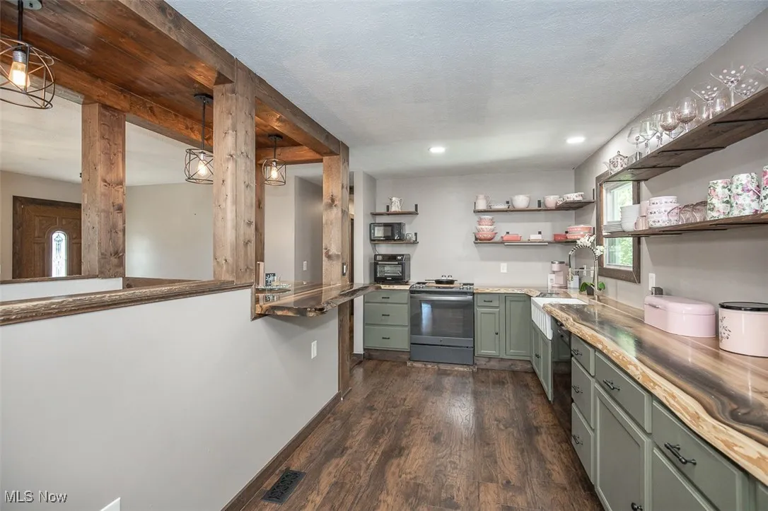7616 Spencer Road, Homerville, Ohio 44235,MLS Now Listing ID