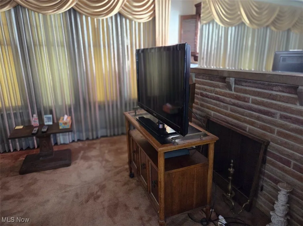 12501 Gruss Avenue, Cleveland, Ohio 44108,MLS Now Listing ID