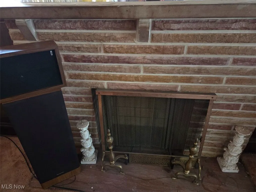 12501 Gruss Avenue, Cleveland, Ohio 44108,MLS Now Listing ID