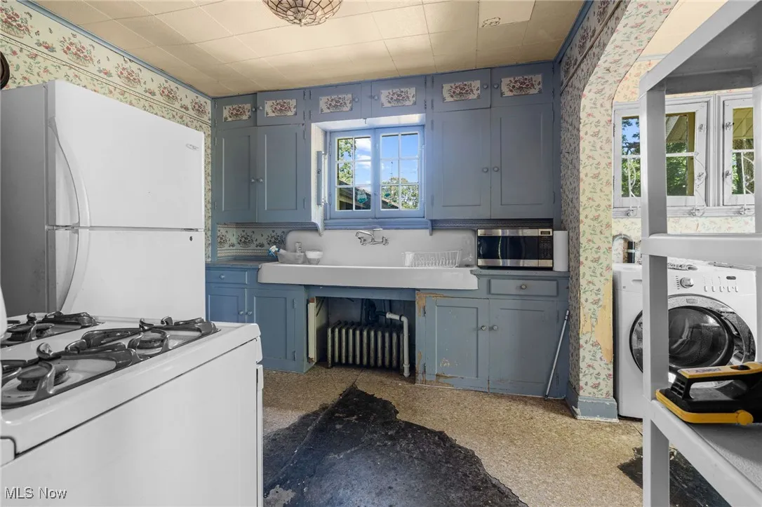 390 E College Street, Alliance, Ohio 44601,MLS Now Listing ID