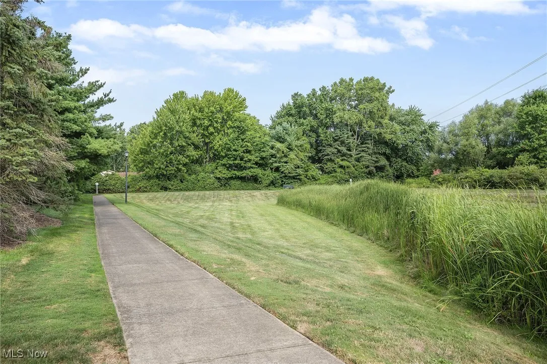 33913 Honeysuckle Lane, North Ridgeville, Ohio 44039,MLS Now Listing ID