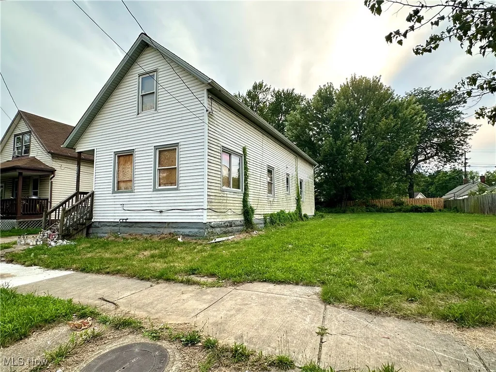 3348 E 66th Street, Cleveland, Ohio 44127,MLS Now Listing ID