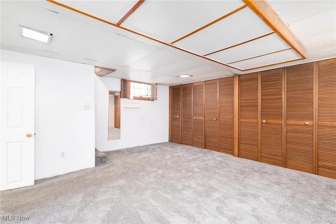 Spacious bonus room can be used as another bedroom or recreational room. Also new carpet throughout.