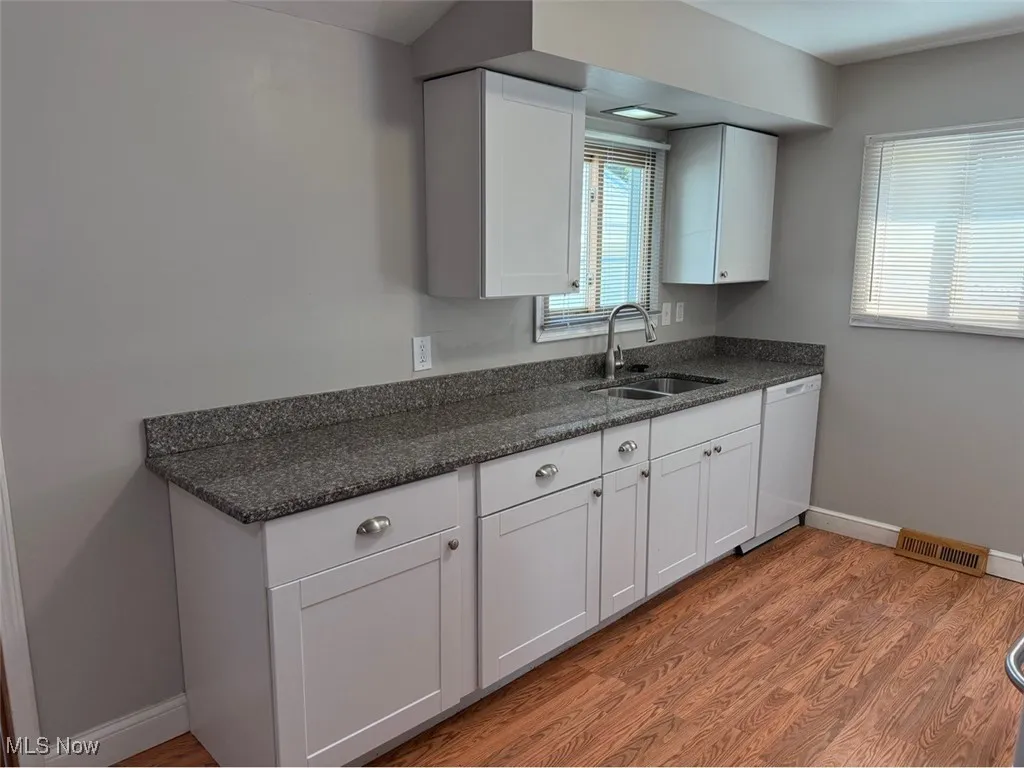 5825 Jaycox Road, North Ridgeville, Ohio 44039,MLS Now Listing ID