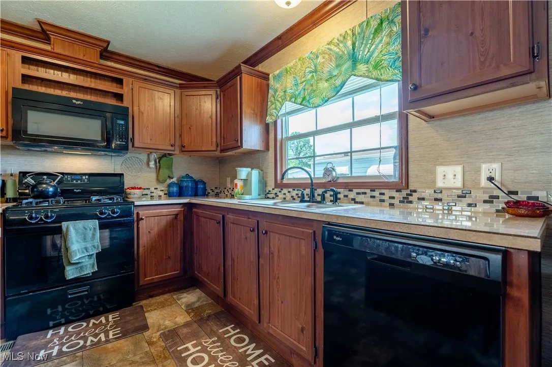 18592 Edwards Road # 156, Doylestown, Ohio 44230,MLS Now Listing ID