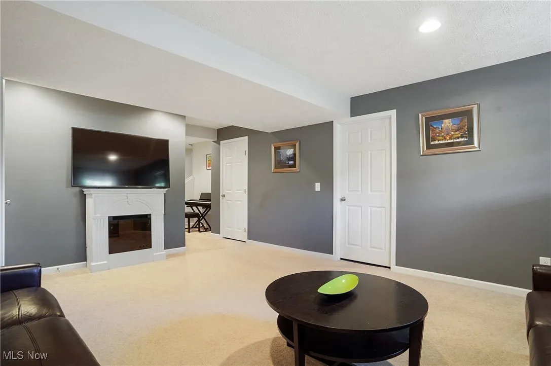 1444 Wellingshire Circle, Cuyahoga Falls, Ohio 44221,MLS Now Listing ID