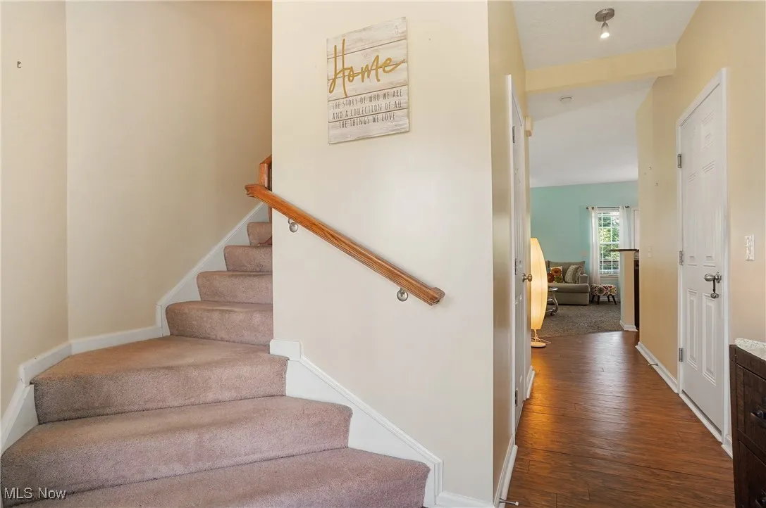 1444 Wellingshire Circle, Cuyahoga Falls, Ohio 44221,MLS Now Listing ID