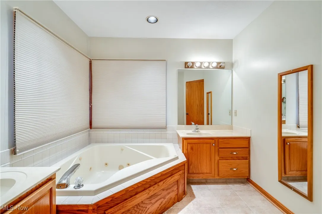8555 Esquire Street, Massillon, Ohio 44646,MLS Now Listing ID
