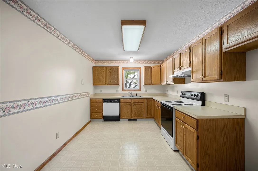 227 Leonard Avenue, Massillon, Ohio 44646,MLS Now Listing ID