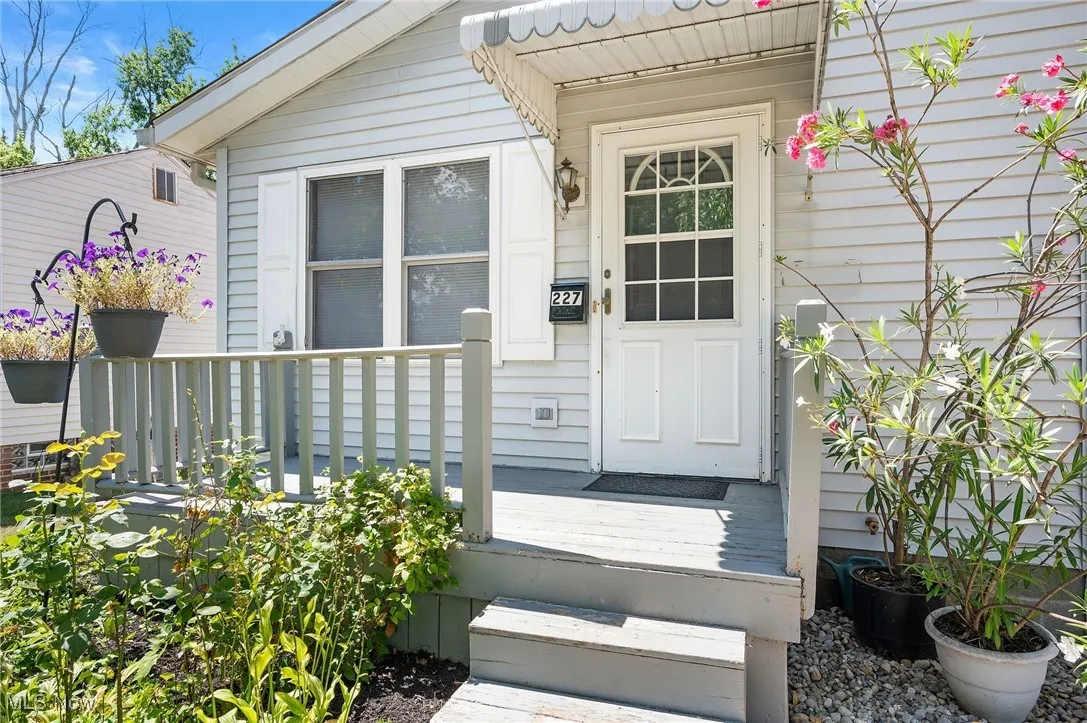 227 Leonard Avenue, Massillon, Ohio 44646,MLS Now Listing ID