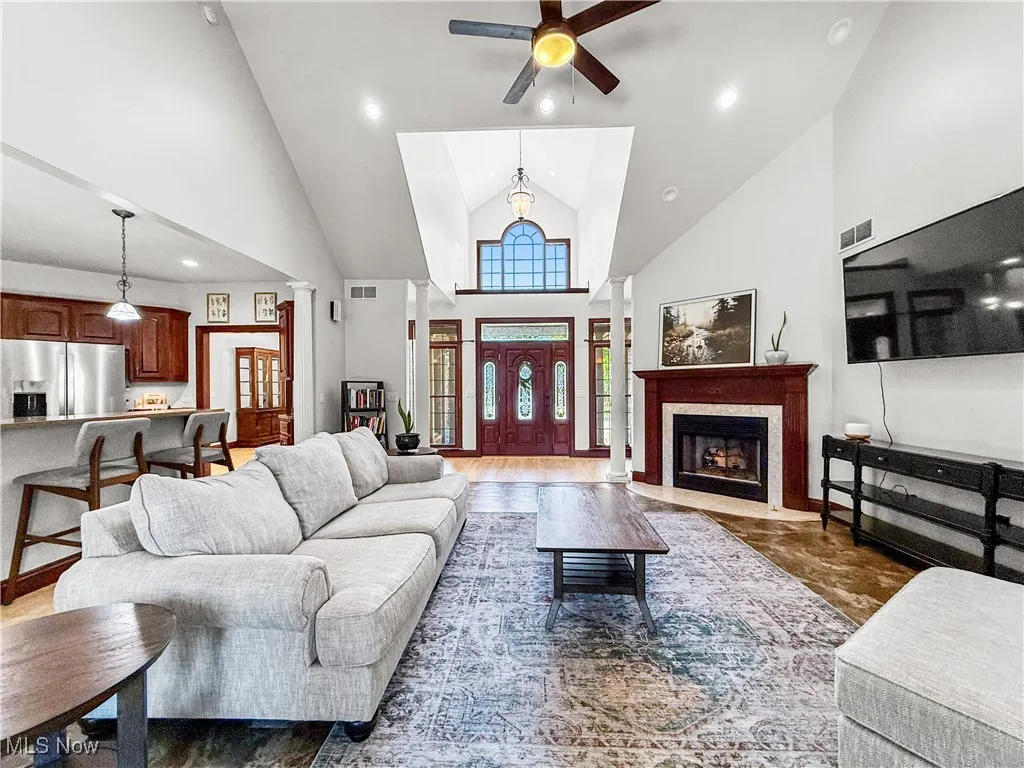 9 Henderson Lane, Williamstown, West Virginia 26187,MLS Now Listing ID