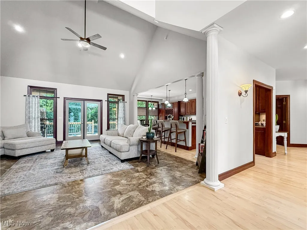9 Henderson Lane, Williamstown, West Virginia 26187,MLS Now Listing ID
