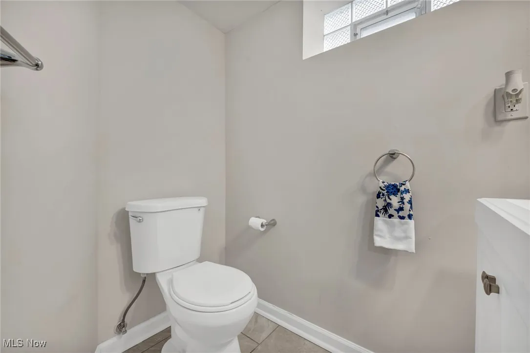 5818 Chestnut Hills Drive, Parma, Ohio 44129,MLS Now Listing ID