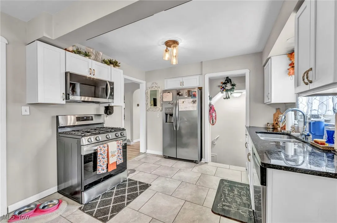 5818 Chestnut Hills Drive, Parma, Ohio 44129,MLS Now Listing ID