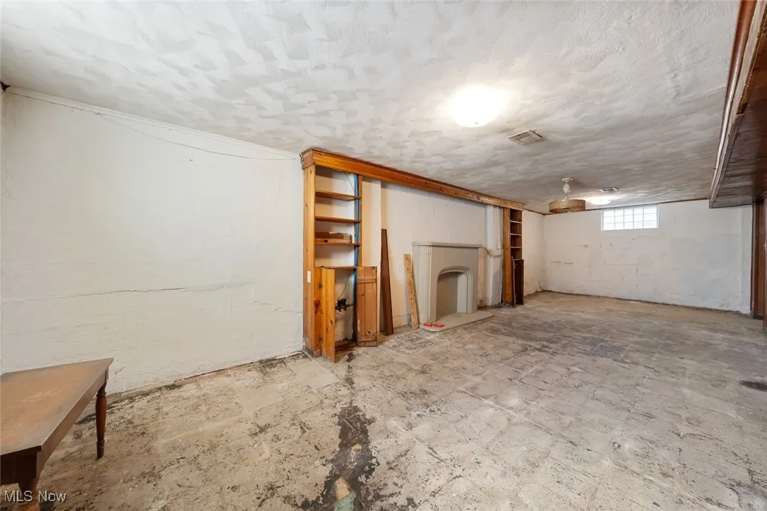 2405 E 35th Street, Lorain, Ohio 44055,MLS Now Listing ID