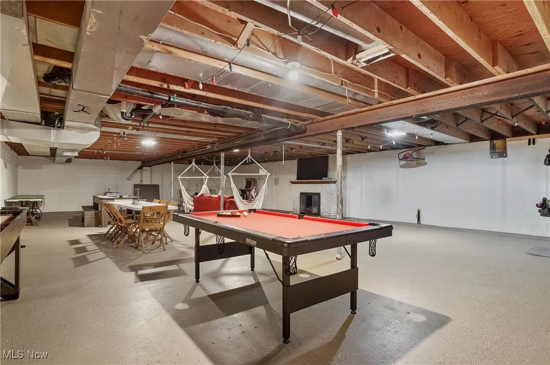 Recreation room featuring billiards