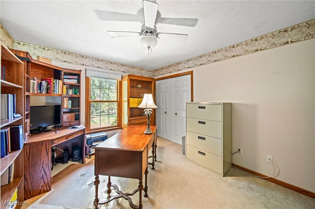 Bedroom/office second floor