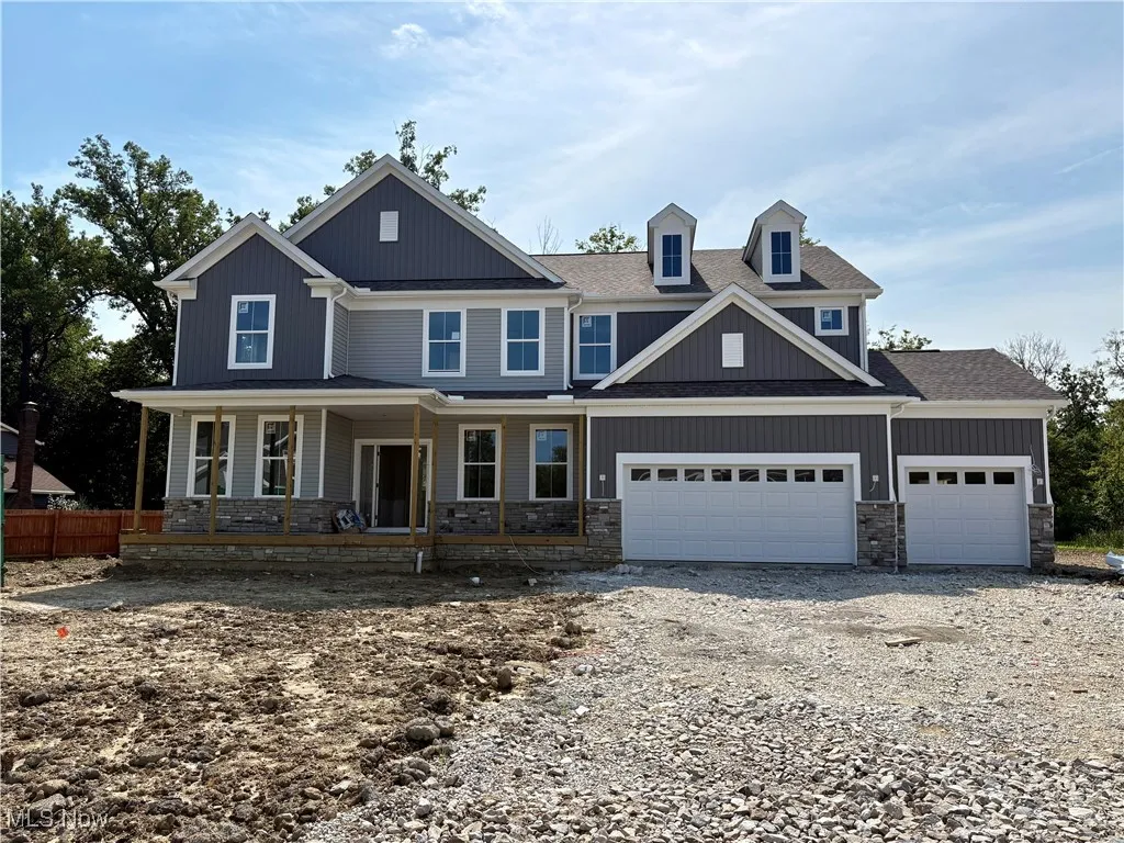 Quick move-in new construction in Richfield Twp, ready to move in by September!