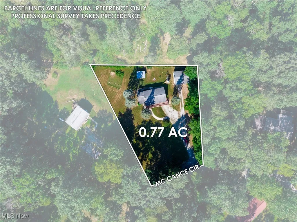 View of subject property featuring property parcel outlined