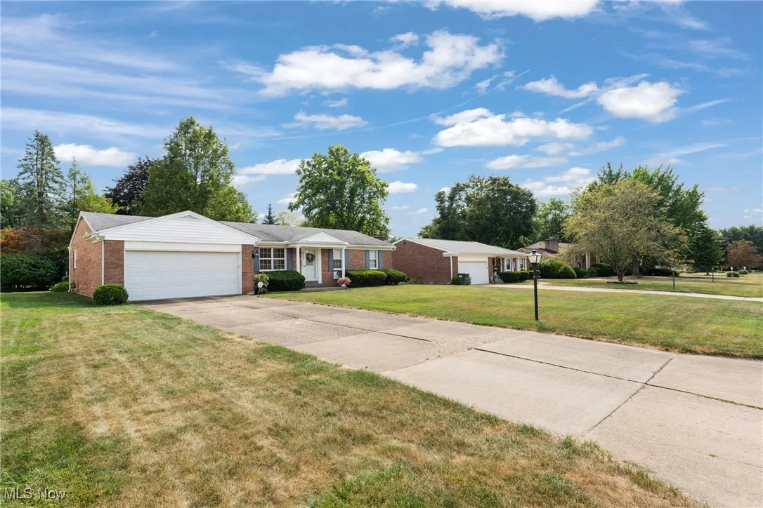 820 Glenwood Street, North Canton, Ohio 44720,MLS Now Listing ID