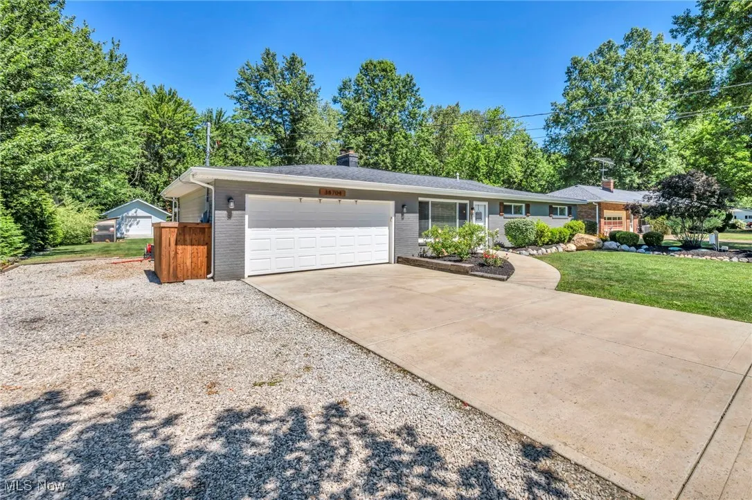 38704 Otten Road, North Ridgeville, Ohio 44039,MLS Now Listing ID
