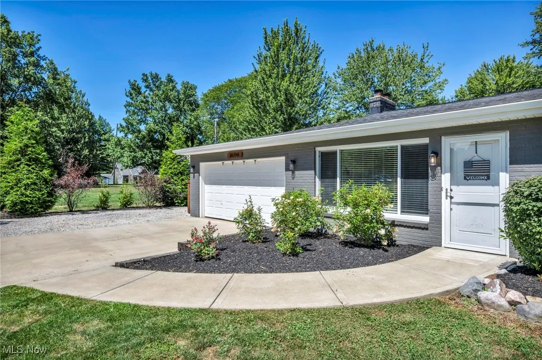 38704 Otten Road, North Ridgeville, Ohio 44039,MLS Now Listing ID