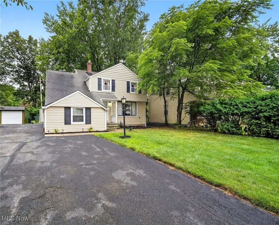 19110 Lanbury Avenue, Warrensville Heights, Ohio 44122,MLS Now Listing ID