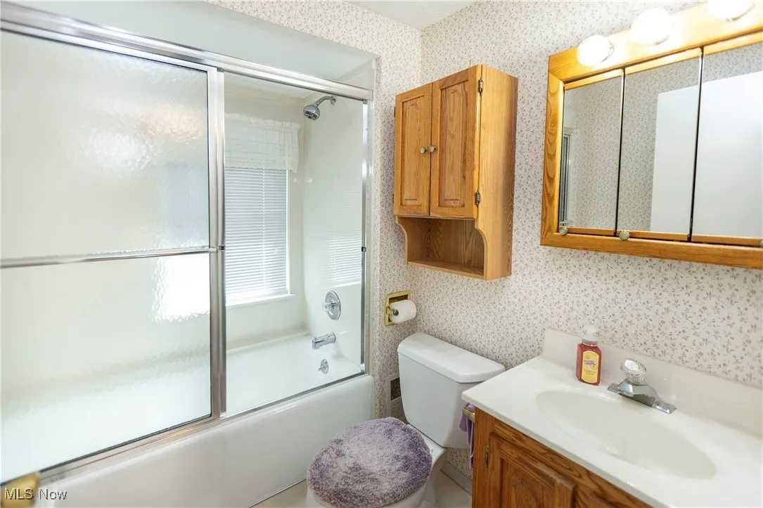17500 Fries Avenue, Lakewood, Ohio 44107,MLS Now Listing ID