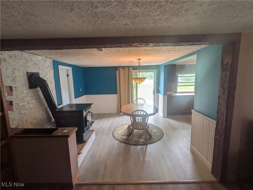 Dining room has sliding door to back yard.