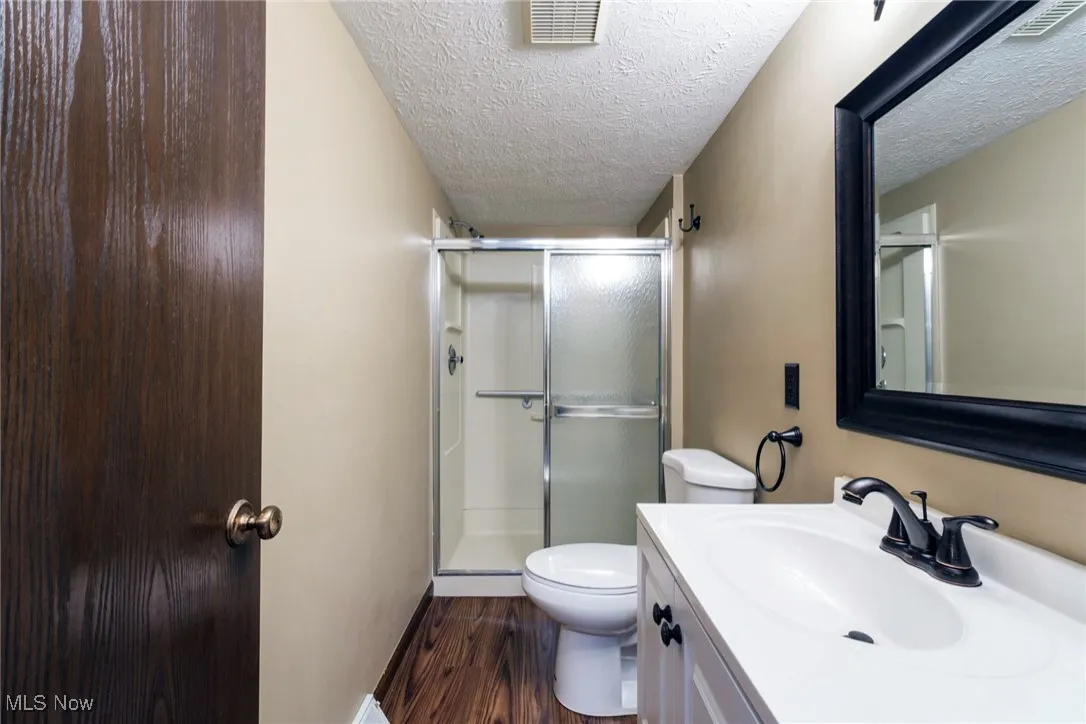 2175 Grissom Drive, Warren, Ohio 44483,MLS Now Listing ID