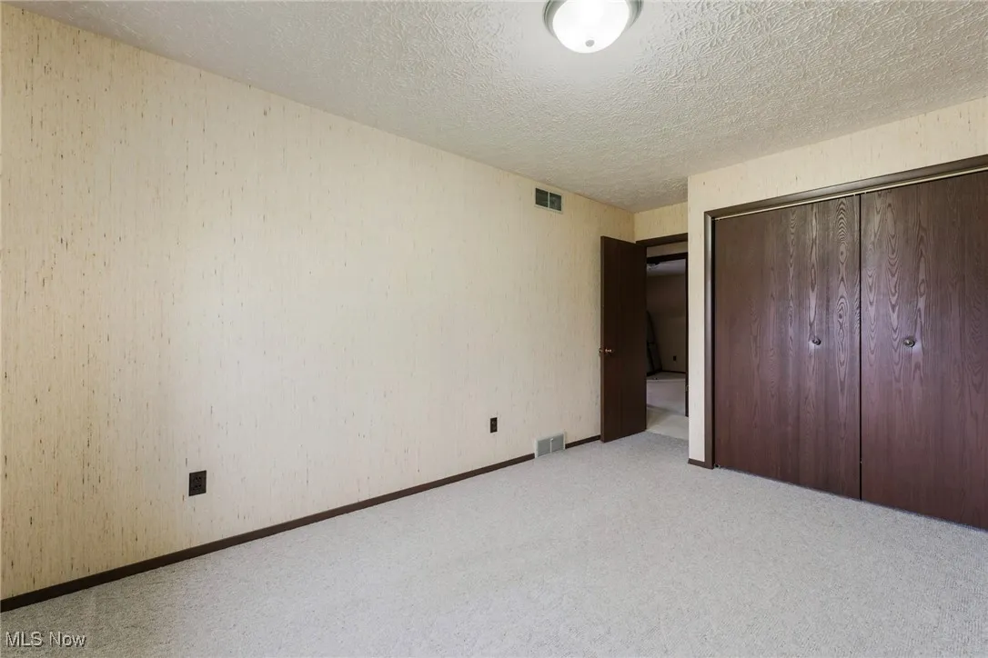 2175 Grissom Drive, Warren, Ohio 44483,MLS Now Listing ID