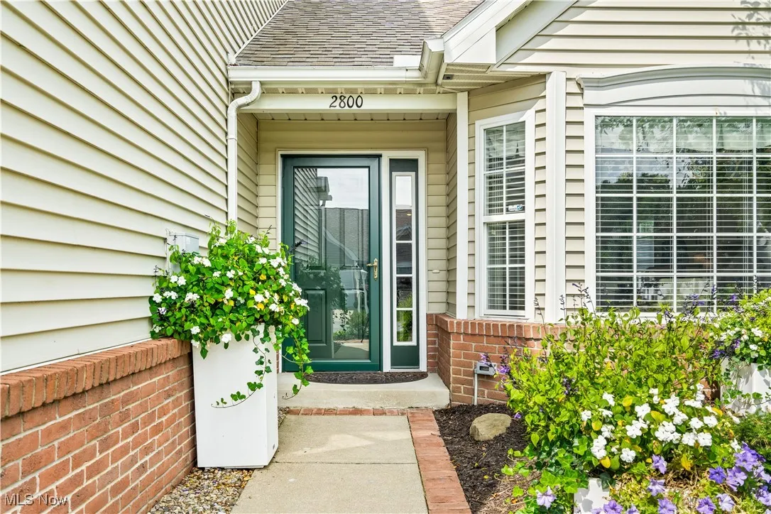2800 Hartford Lane, Akron, Ohio 44312,MLS Now Listing ID