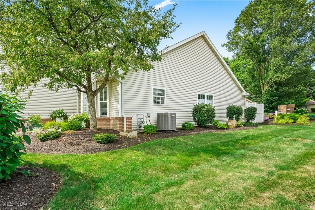 2800 Hartford Lane, Akron, Ohio 44312,MLS Now Listing ID