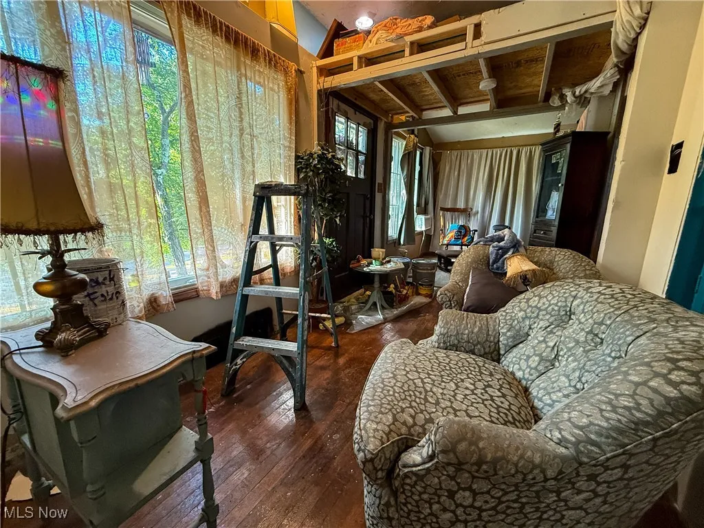 285 W Grace Street, Bedford, Ohio 44146,MLS Now Listing ID