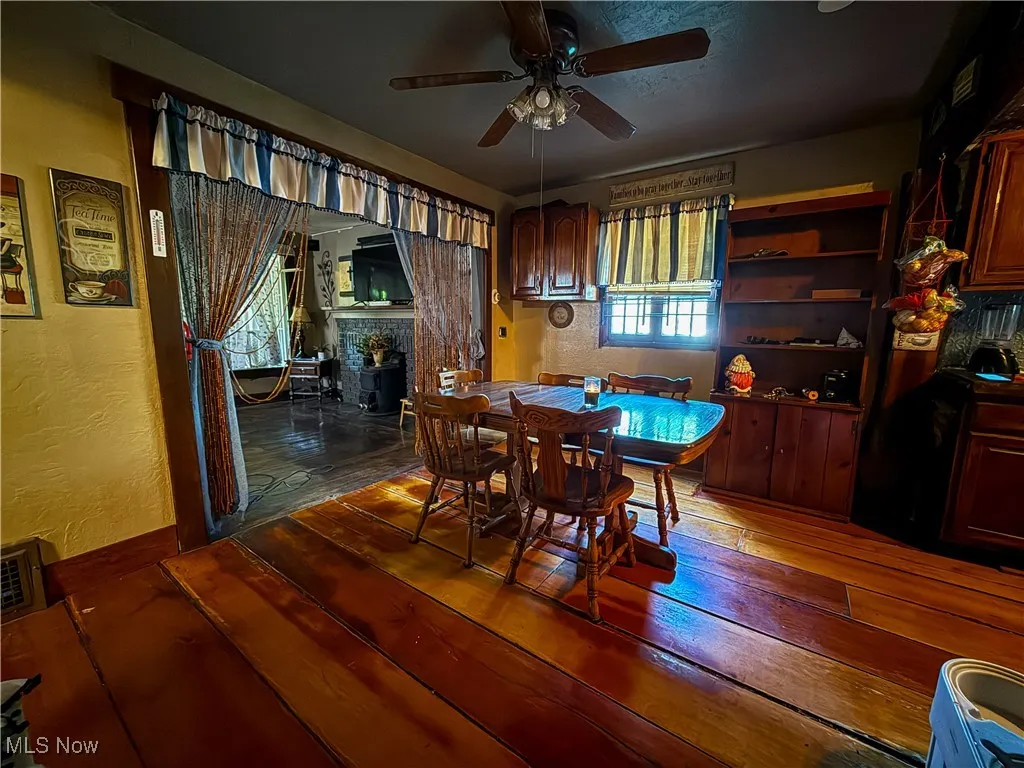 285 W Grace Street, Bedford, Ohio 44146,MLS Now Listing ID