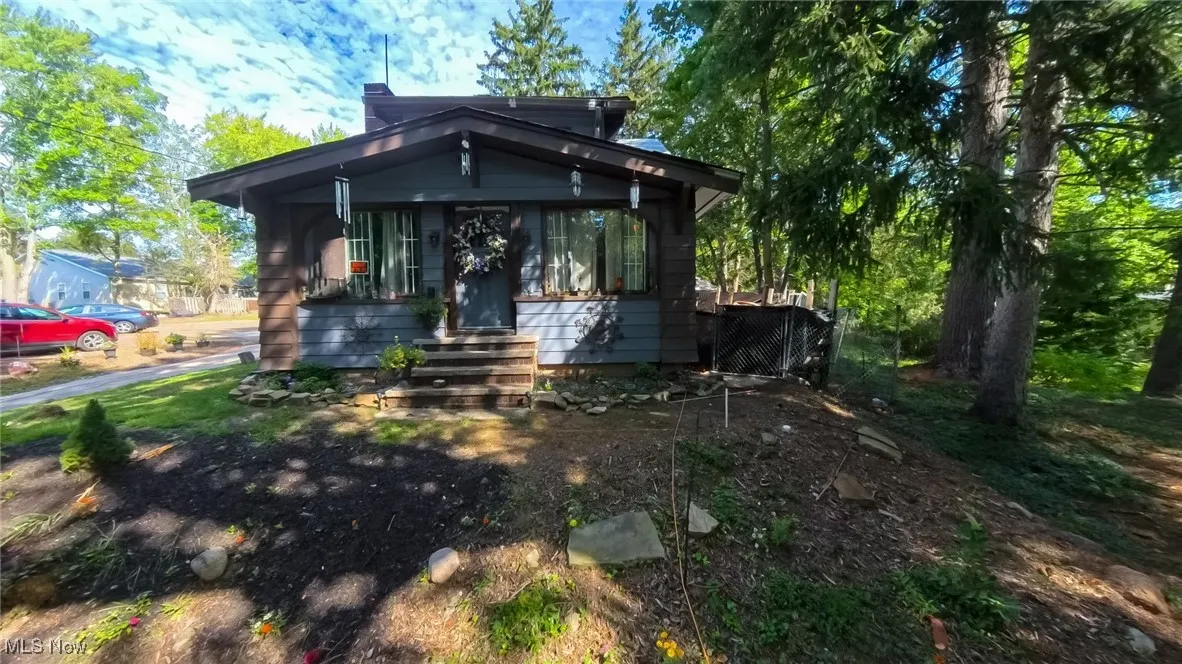 285 W Grace Street, Bedford, Ohio 44146,MLS Now Listing ID