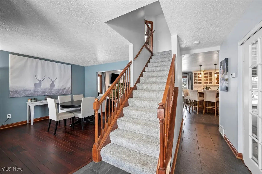 Foyer/entrance with a coat closet