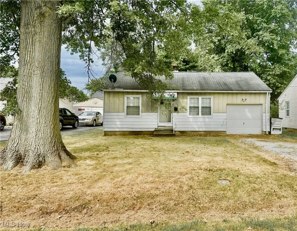 2 bedroom 1 bath ranch home