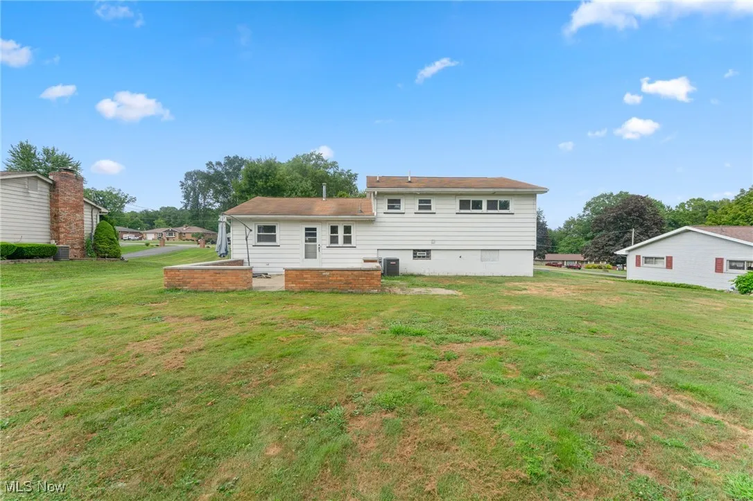 7660 Connelly Road, Hubbard, Ohio 44438,MLS Now Listing ID
