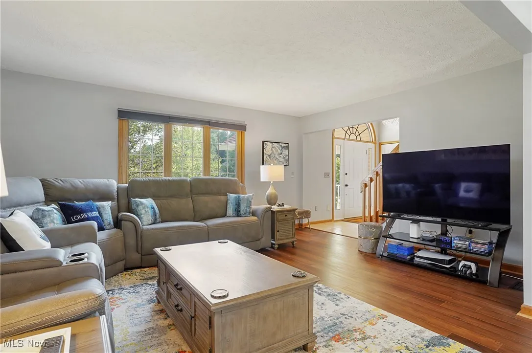 2040 Valley Park Circle, Broadview Heights, Ohio 44147,MLS Now Listing ID