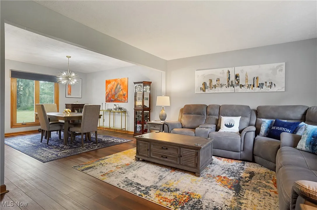 2040 Valley Park Circle, Broadview Heights, Ohio 44147,MLS Now Listing ID