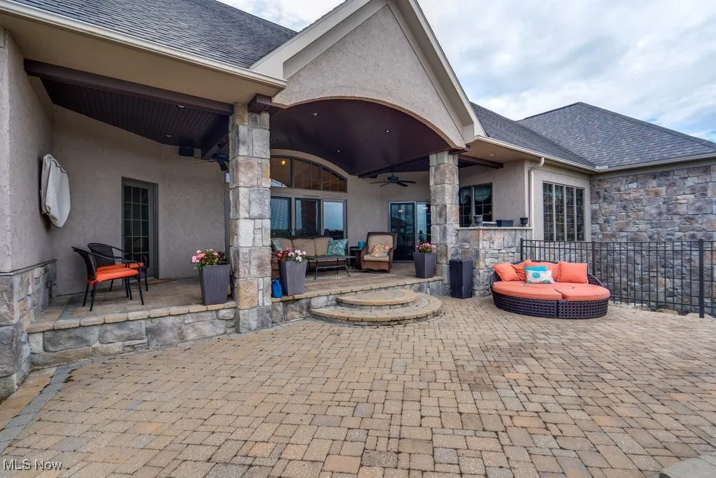View of patio / terrace with outdoor lounge area and ceiling fan