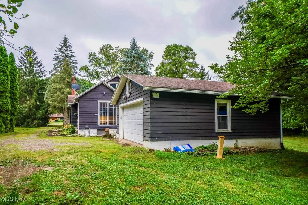 901 E Robinson Avenue, Barberton, Ohio 44203,MLS Now Listing ID