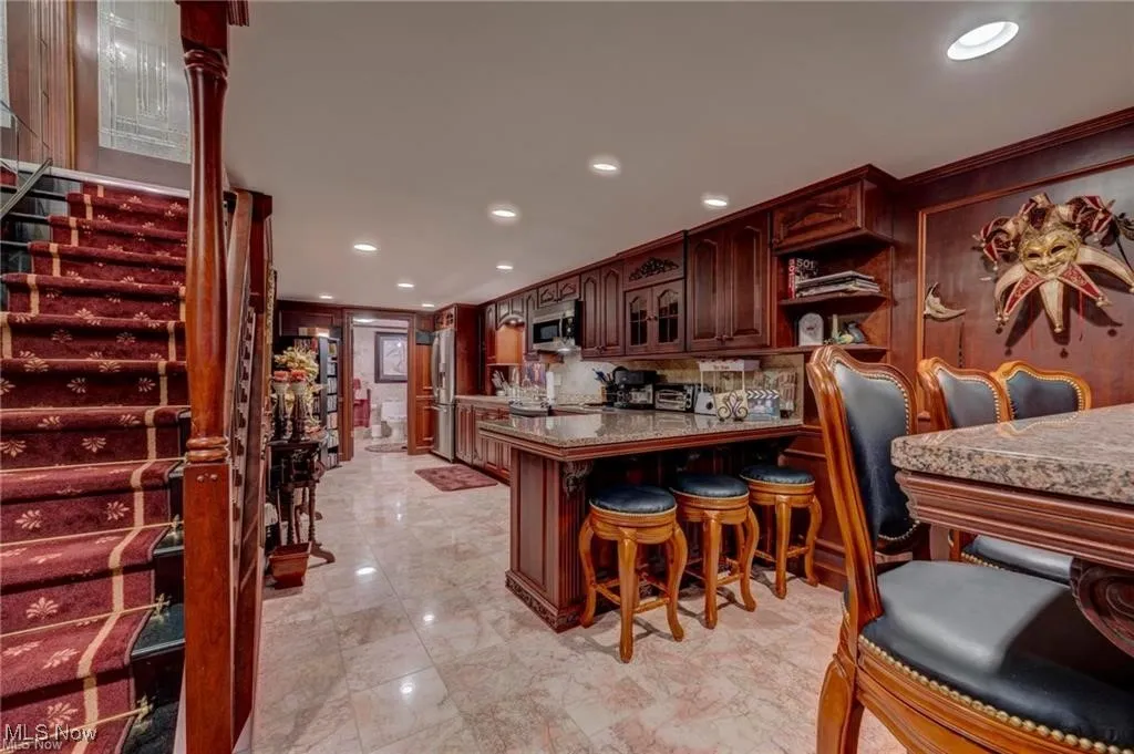 lower level entertainment area