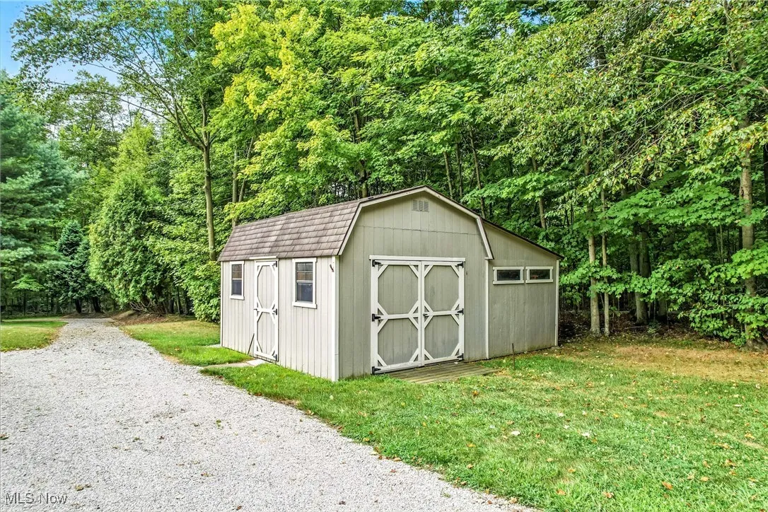 Shed building with lean-to 12x14