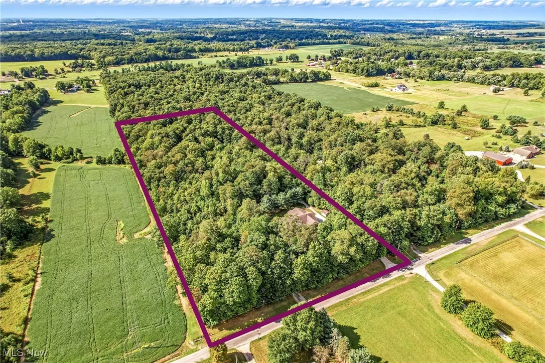 Lot lines included 2 parcels