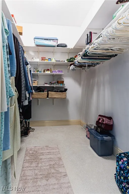 Walk-in closet
